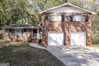 3927 Wildwood Lake Drive, Atlanta, GA 30331