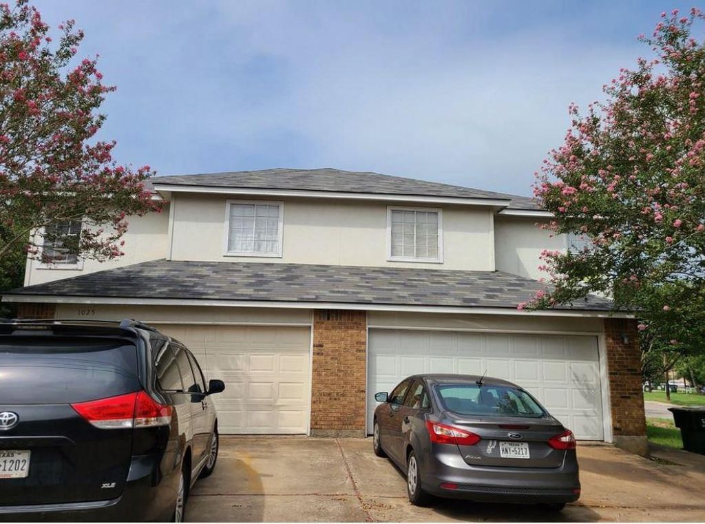 1027 Sagewood TRL, San Marcos, TX 78666