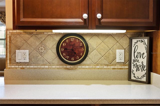 98 MOCKINGBIRD LANE, Eustis, FL 32726