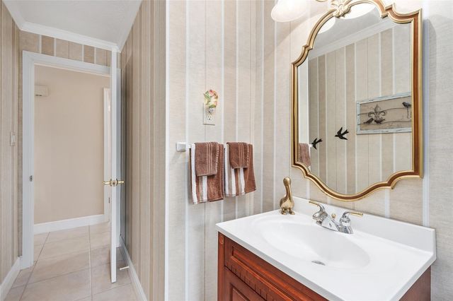 98 MOCKINGBIRD LANE, Eustis, FL 32726