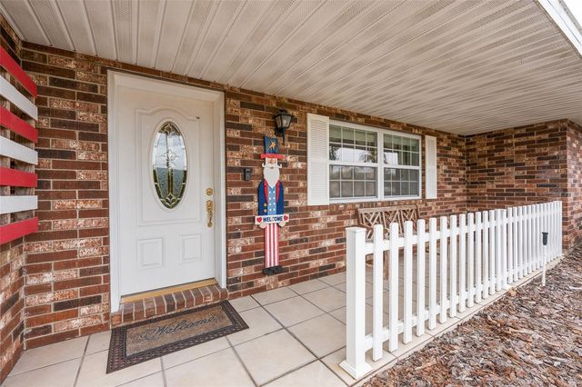 98 MOCKINGBIRD LANE, Eustis, FL 32726