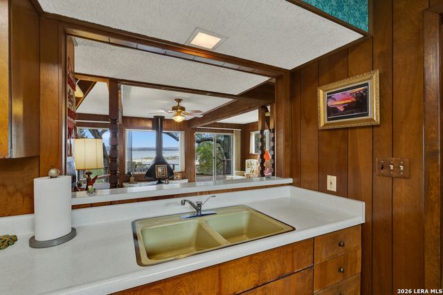 3187 Lakeview, Canyon Lake, TX 78133