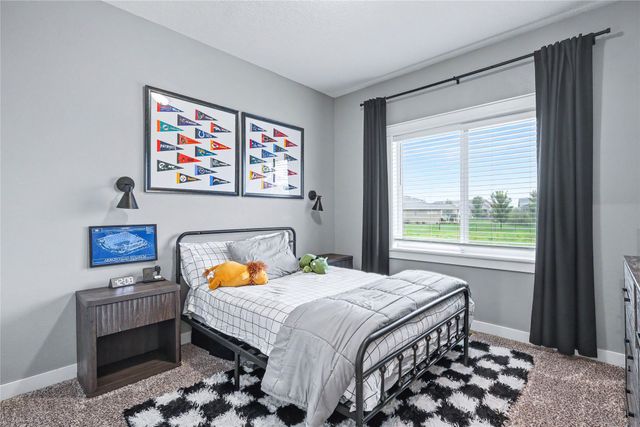 1210 49th Street NE, Ankeny, IA 50021