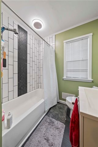 88 Fort Hill Terrace, Rochester, NY 14620
