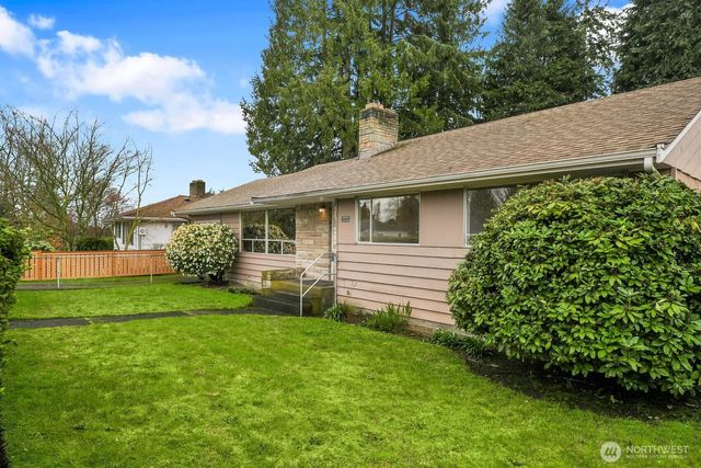 16003 5th Avenue NE, Shoreline, WA 98155