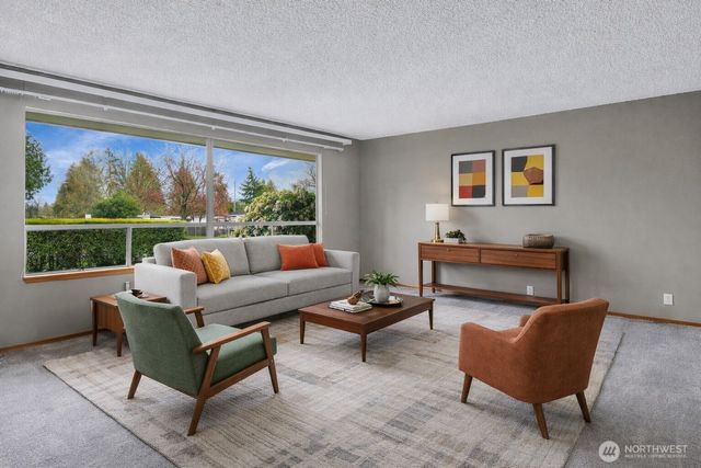 16003 5th Avenue NE, Shoreline, WA 98155