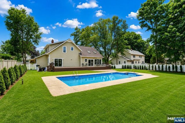 123 Passaic Avenue, Pompton Lakes, NJ 07442