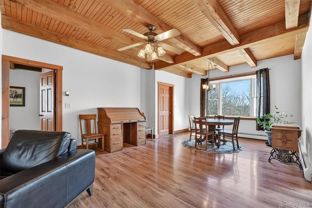 130 Dunthorne Drive, Bloomingburg, NY 12721