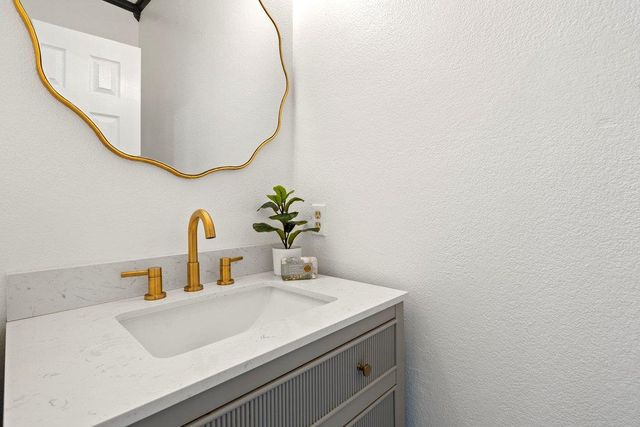 17124 Copperhead DR, Round Rock, TX 78664