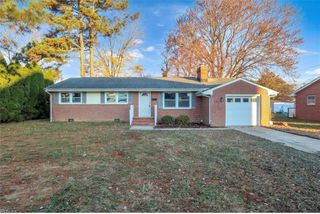 576 Colony RD, Newport News, VA 23602