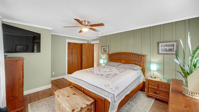 847 Garfield Street, Hobart, IN 46342
