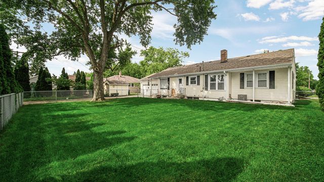 847 Garfield Street, Hobart, IN 46342