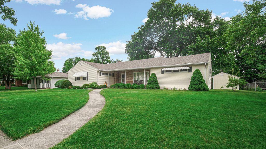 847 Garfield Street, Hobart, IN 46342