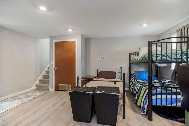 9103 E 62nd Terrace, Raytown, MO 64133