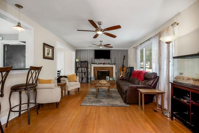 9103 E 62nd Terrace, Raytown, MO 64133