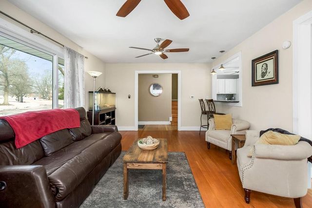 9103 E 62nd Terrace, Raytown, MO 64133