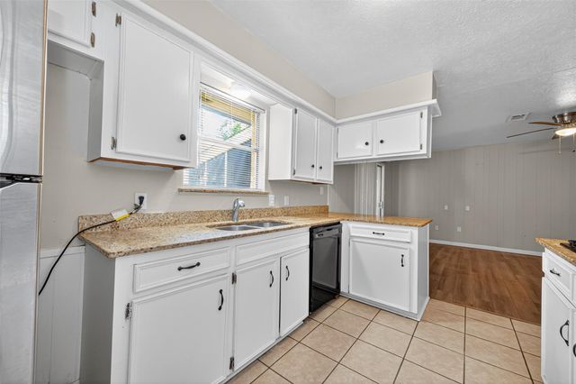 108 Belvedere Drive, Conroe, TX 77301