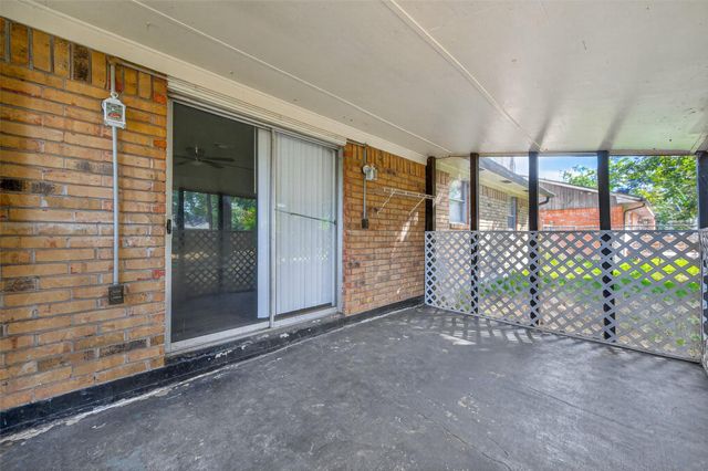 108 Belvedere Drive, Conroe, TX 77301