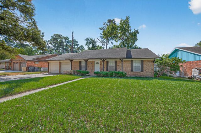 108 Belvedere Drive, Conroe, TX 77301