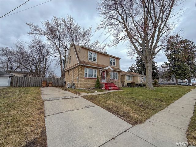 221 Evergreen Pl, Cheektowaga, NY 14225