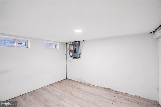 9521 51ST AVE, College Park, MD 20740