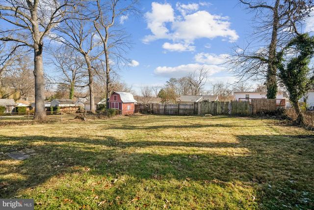 9521 51ST AVE, College Park, MD 20740