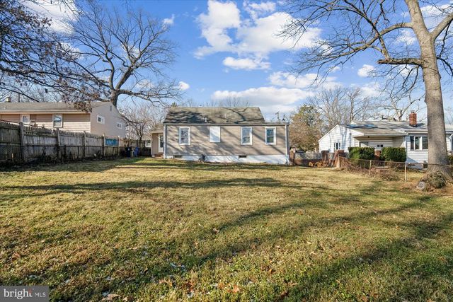 9521 51ST AVE, College Park, MD 20740