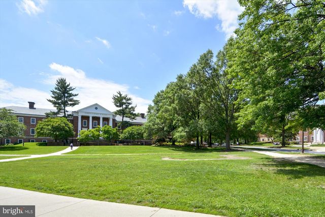 9521 51ST AVE, College Park, MD 20740