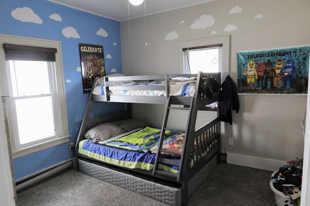 305 NE 8th St, Devils Lake, ND 58301