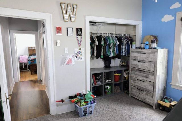 305 NE 8th St, Devils Lake, ND 58301
