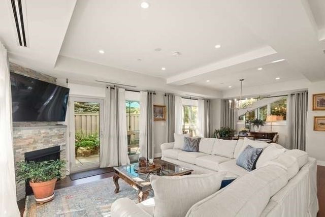 201 Elliott Street 100, Beverly, MA 01915