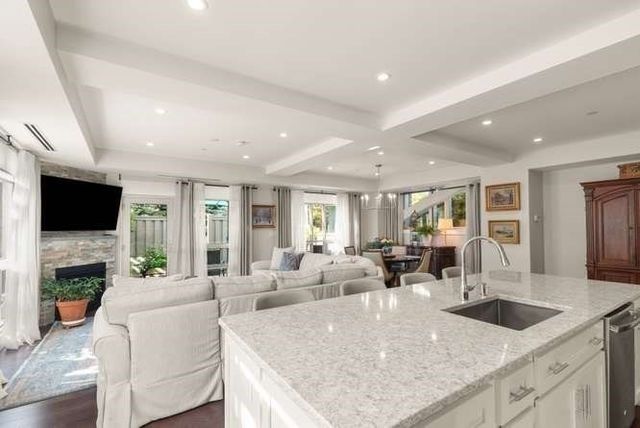 201 Elliott Street 100, Beverly, MA 01915