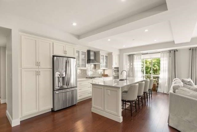 201 Elliott Street 100, Beverly, MA 01915