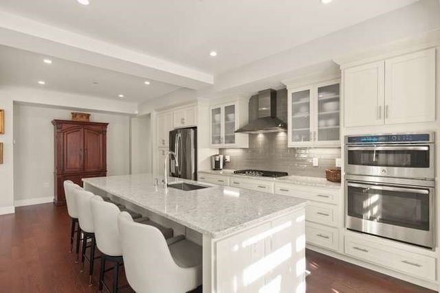 201 Elliott Street 100, Beverly, MA 01915