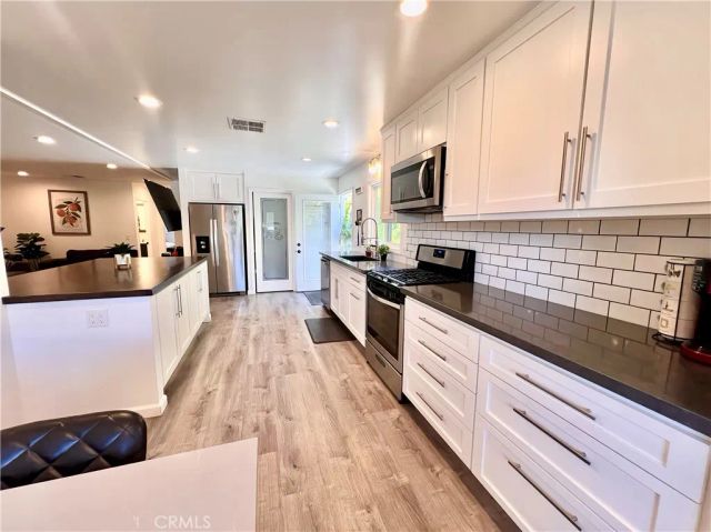 23777 Mulholland Hwy Spc 138, Calabasas, CA 91302