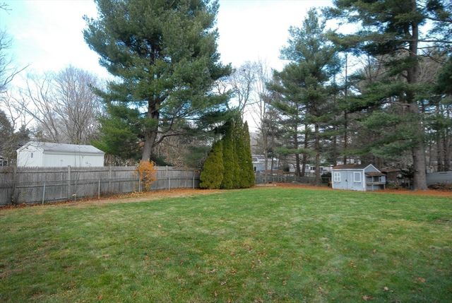 58 Peter Spring Rd, Concord, MA 01742