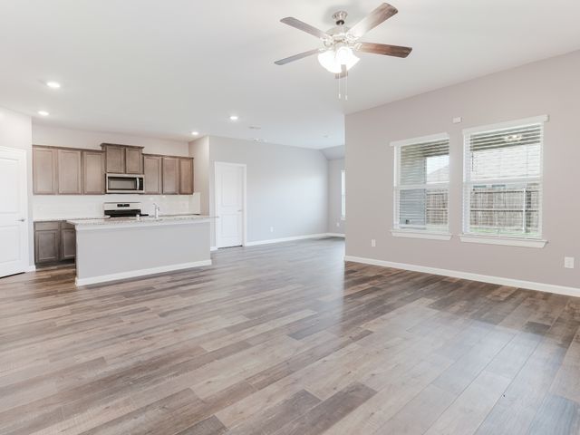 718 Spur Ridge, Princeton, TX 75407