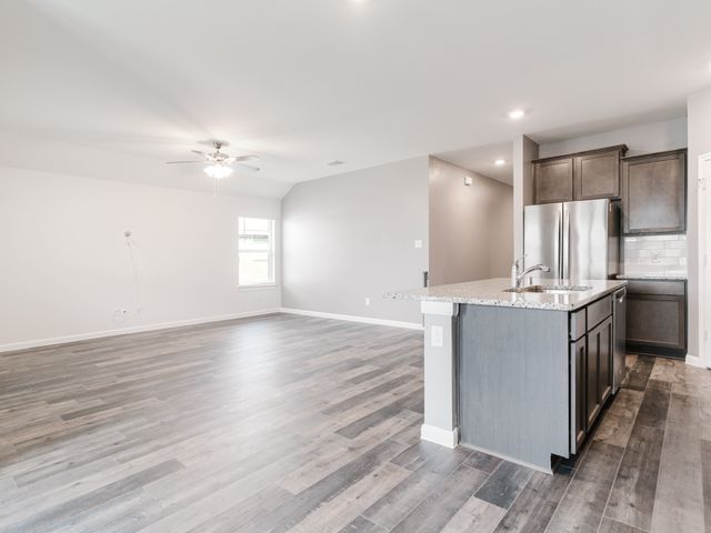 718 Spur Ridge, Princeton, TX 75407