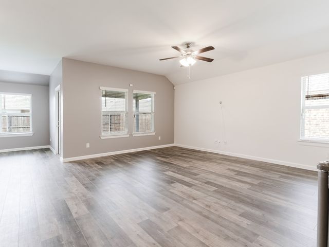 718 Spur Ridge, Princeton, TX 75407