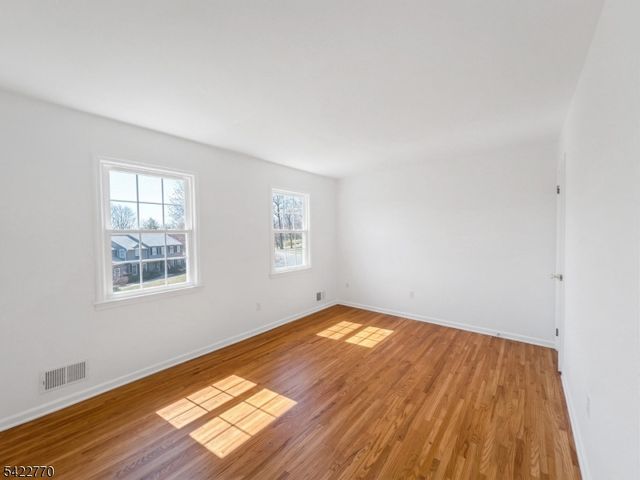 139 Berkeley Cir, Bernards Twp., NJ 07920