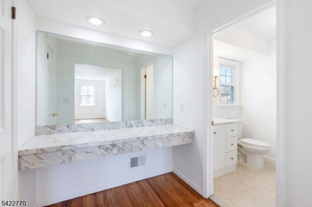 139 Berkeley Cir, Bernards Twp., NJ 07920
