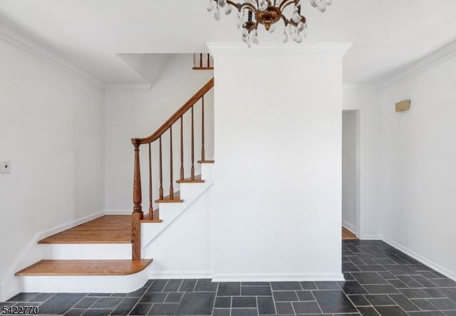 139 Berkeley Cir, Bernards Twp., NJ 07920