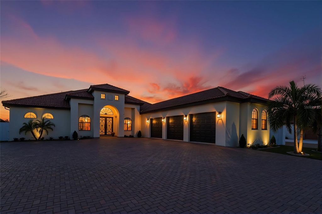 7505 27TH AVENUE W, BRADENTON, FL 34209 — photo 2