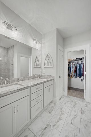 8661 Lawson Dr, Antioch, TN 37013