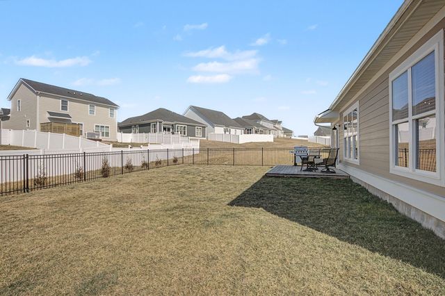 8661 Lawson Dr, Antioch, TN 37013