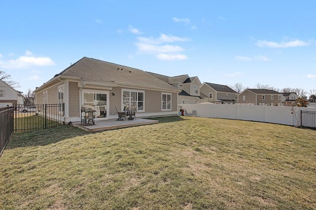 8661 Lawson Dr, Antioch, TN 37013