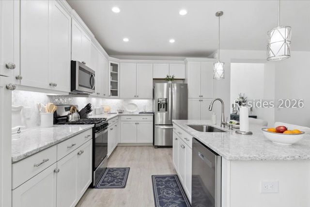 636 Horizon Ct, Hardeeville, SC 29927