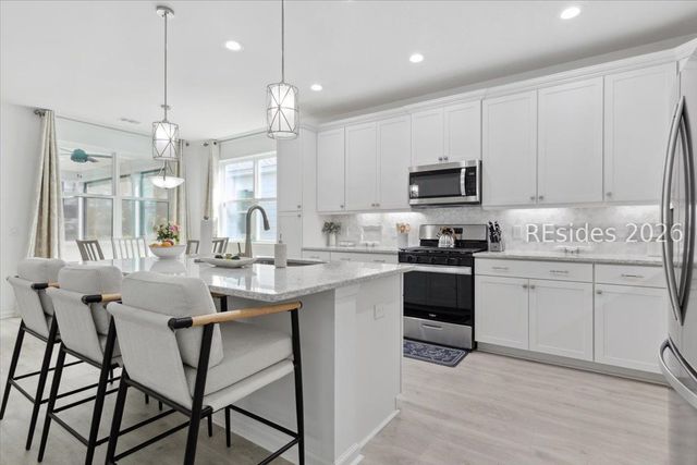 636 Horizon Ct, Hardeeville, SC 29927