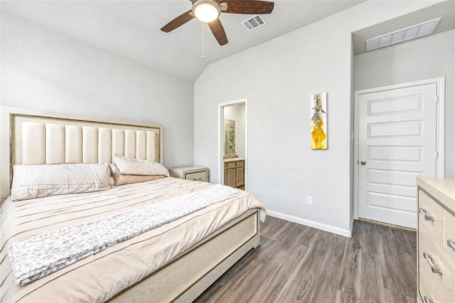 2317 Green Sturgeon Court, Conroe, TX 77384