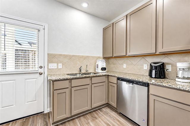 2317 Green Sturgeon Court, Conroe, TX 77384